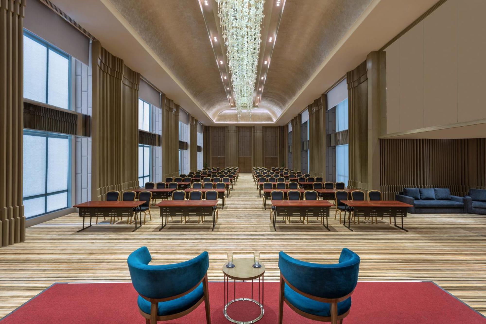 Отель Aloft Kathmandu Thamel Экстерьер фото